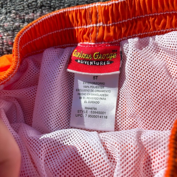 VINTAGE Y2K CURIOUS GEORGE MONKEY ORANGE SWIM TRUNKS BOYS SIZE 5T - Picture 5 of 6